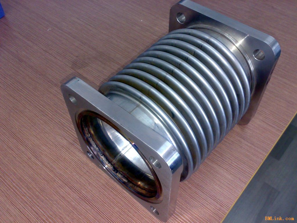 不銹鋼波紋補(bǔ)償器